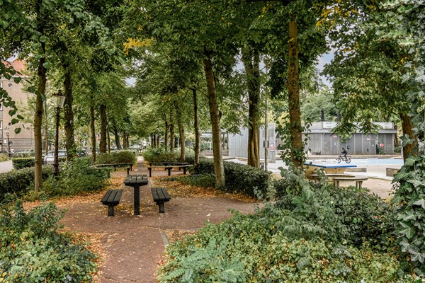 Medium property photo - Van Bossestraat 74-4, 1051 KB Amsterdam